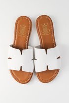 【エスメラルダ/Esmeralda】のカットデザインフラットサンダル 人気、トレンドファッション・服の通販 founy(ファニー) ファッション Fashion レディースファッション WOMEN サンダル Sandals シンプル Simple フラット Flat ワーク Work NEW・新作・新着・新入荷 New Arrivals thumbnail ホワイト|ID: prp329100004578692 ipo3291000000032434704