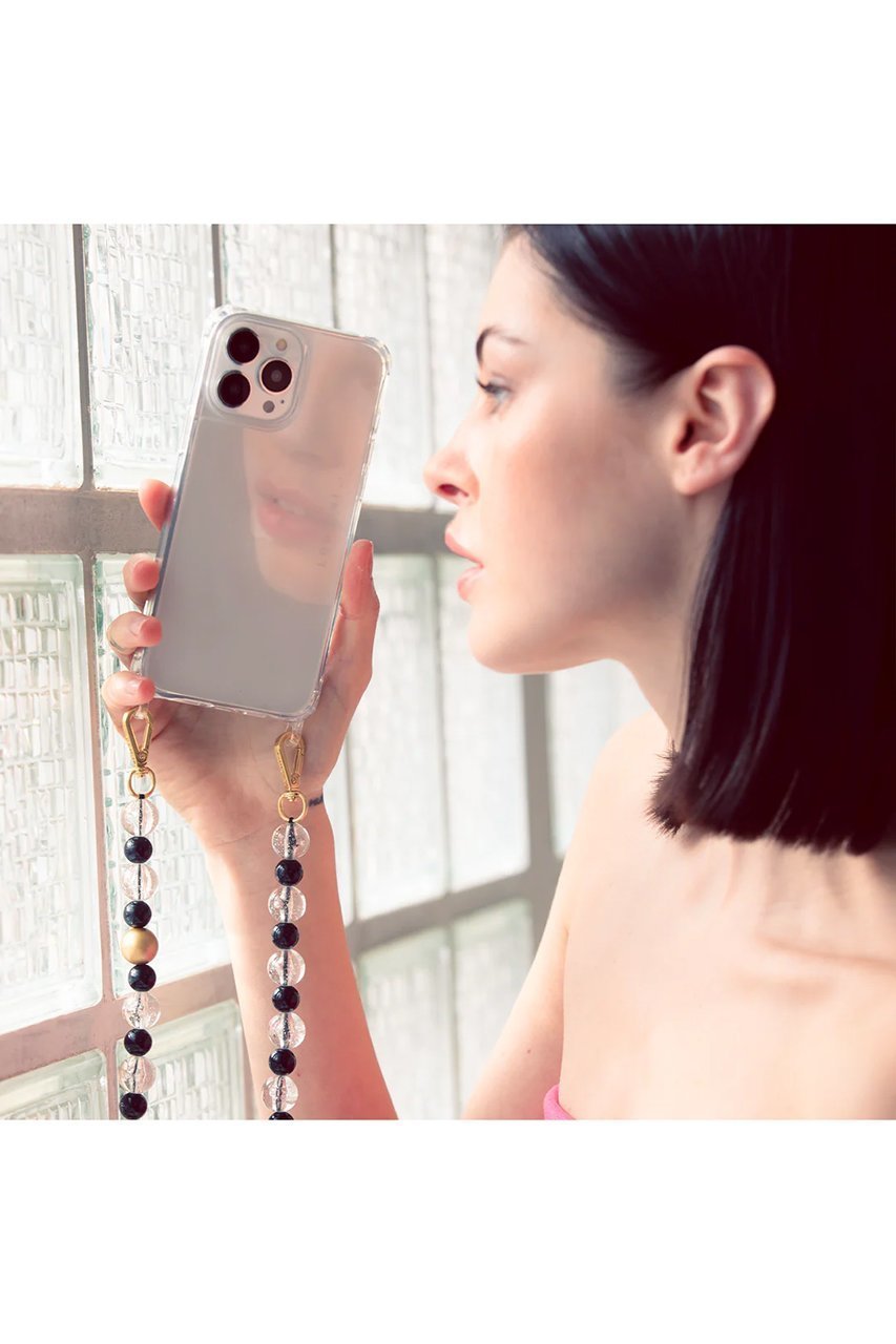 【ルヴィニ パリ/Louvini Paris】のiPhone16 スマホケース CHARLIE 人気、トレンドファッション・服の通販 founy(ファニー) 　ファッション　Fashion　レディースファッション　Fashion for Women　iPhone アイフォーン　iPhone　カメラ　Camera Accessories　スタイリッシュ　Stylish, Fashionable　スマホケース　Smartphone Case　チェーン　Chain, Chain Strap　ラップ　Wrap, Wrap Design　ループ　Loop, Loop Knit　ワンポイント　One Point, Statement Accent　再入荷　Restock / Back in Stock　other-8|ID: prp329100004578698 ipo3291000000032434753