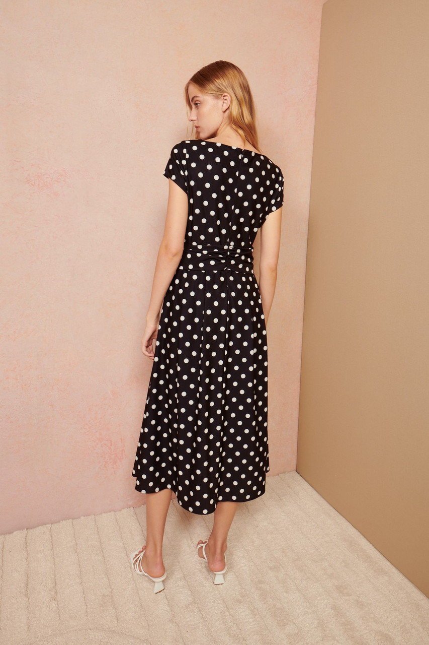 【コルコバード/CORCOVADO】のドットプリントJerseyドレス 人気、トレンドファッション・服の通販 founy(ファニー) 　ファッション　Fashion　レディースファッション　Ladies' Fashion Online　ワンピース　Dress　ドレス　Party Dresses　チュニック　Tunic　おすすめ　Recommend　エレガント 上品　Elegant　クラシカル　Classical　ジャージ　Jersey　ストレッチ　Stretch　スリーブ　Sleeve　チュニック　Tunic　ドット　Dot　ドレス　Dress　バランス　Balance　フィット　Fit　フレア　Flare　フレンチ　French　プリント　Print　other-6|ID: prp329100004578712 ipo3291000000032434909