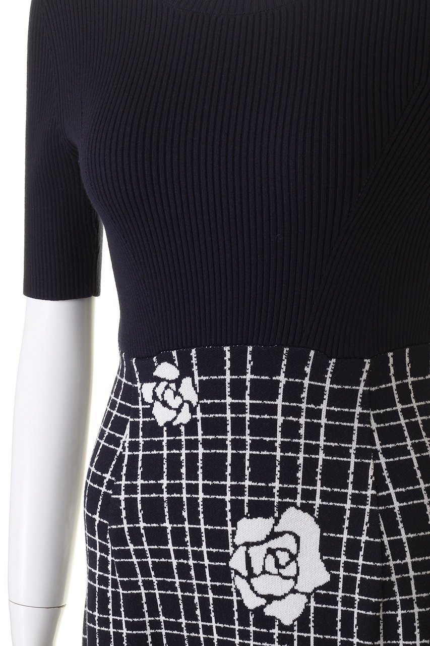 【コルコバード/CORCOVADO】のカメリアジャガードドレス 人気、トレンドファッション・服の通販 founy(ファニー) 　ファッション　Fashion　レディースファッション　Fashion for Women　ワンピース　Dresses　フォーマル・パーティードレス・結婚式用ドレス　Elegant & Casual Dresses　チュニック　Tunic Tops & Dresses　ジャカード／ジャガード　Jacquard, Woven Pattern　チェック　Check, Plaid, Tartan　チュニック　Tunic, Long Top　ドレス　Dress, One-Piece　パーティ　Party, Party Style　フィット　Fit, Slim Fit　再入荷　Restock / Back in Stock　other-5|ID: prp329100004578730 ipo3291000000032435046