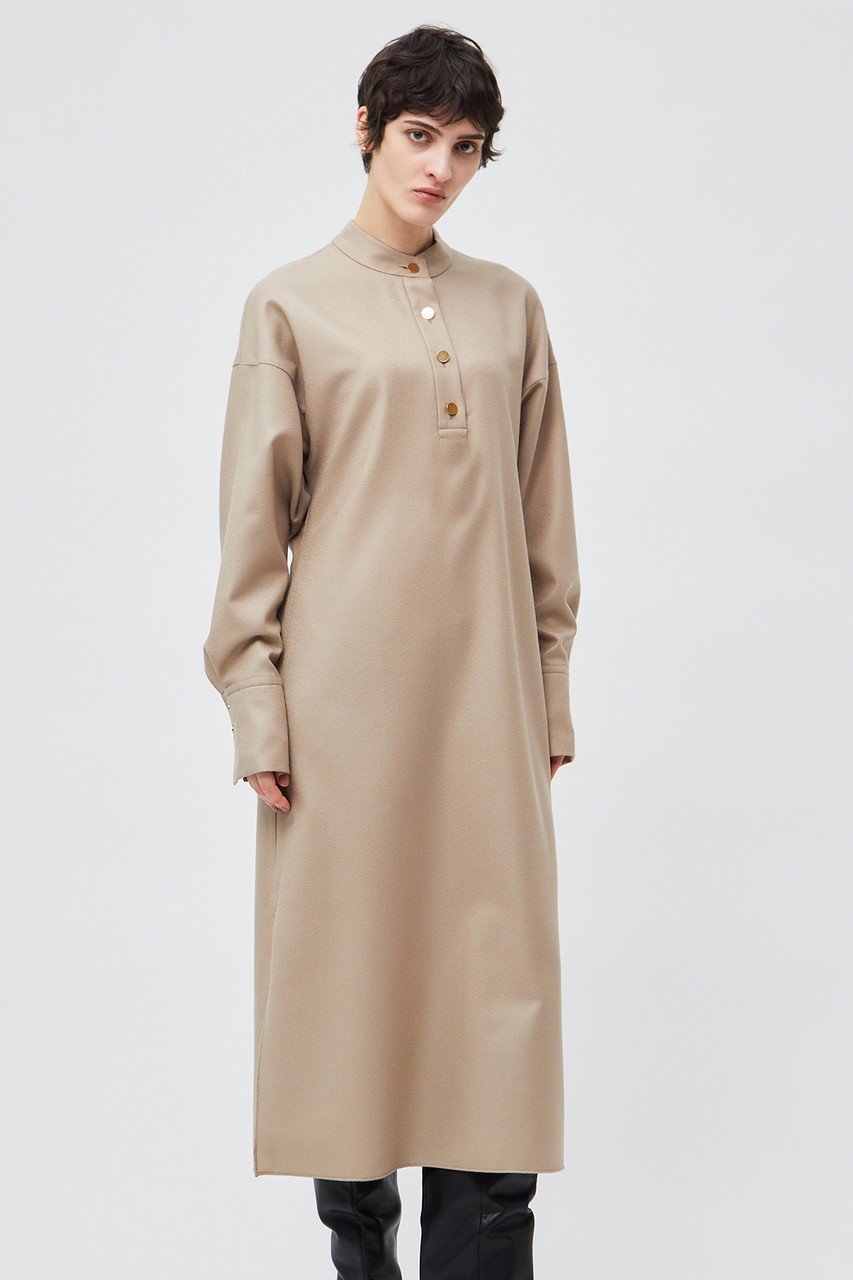 【ベイジ,/BEIGE,】のTERNES(テルヌ)/ドルマンスリーブウールワンピース 人気、トレンドファッション・服の通販 founy(ファニー) 　ファッション　Fashion　レディースファッション　Fashion for Women　ワンピース　Dresses　チュニック　Tunic Tops & Dresses　シェイプ　Shape, Slim Fit　チュニック　Tunic, Long Top　ドレープ　Drape, Draping Fabric　ハイネック　High Neck, Mock Neck　メタル　Metal, Metal Parts　ロング　Long, Long-Length　other-8|ID: prp329100004578768 ipo3291000000032889503