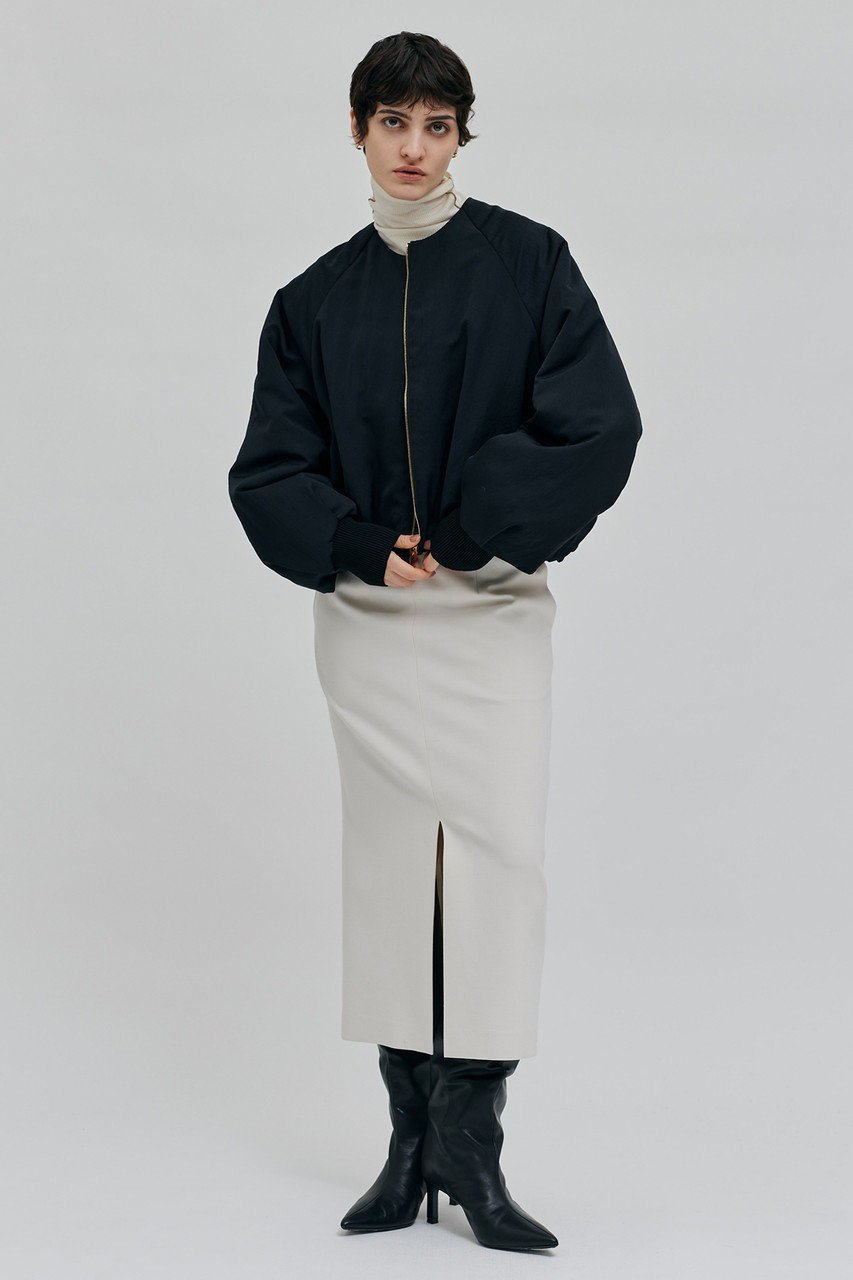 【ベイジ,/BEIGE,】のNIQUE(ニケ)/ノーカラーブルゾン 人気、トレンドファッション・服の通販 founy(ファニー) 　ファッション　Fashion　レディースファッション　Fashion for Women　アウター　Coat / Outerwear Collection　レディースジャケット・軽アウター　Jackets　ブルゾンジャケット・スポーティアウター　Blouson Jackets　シンプル　Simple, Minimal　ジャケット　Jacket, Outerwear　トレンド　Trend, Trending Now　バルーン　Balloon, Balloon Silhouette　ブルゾン　Blouson, Bomber Jacket　other-8|ID: prp329100004578789 ipo3291000000035065409