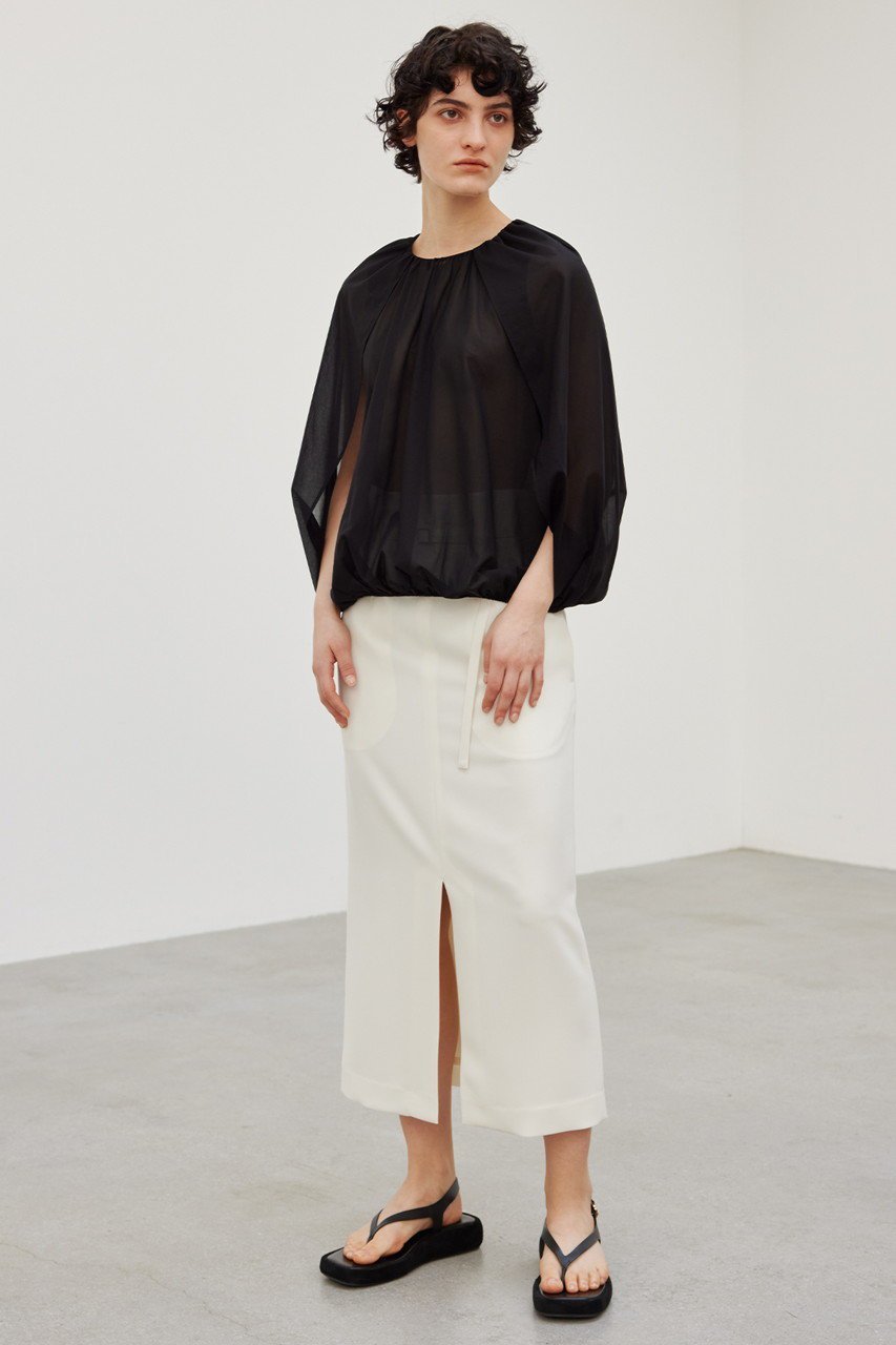 【ベイジ,/BEIGE,】のBAC(バック)/バルーンシルエットブラウス 人気、トレンドファッション・服の通販 founy(ファニー) ファッション Fashion レディースファッション Fashion for Women トップス・カットソー Cut & Sew Tops シャツ・ブラウス・オフィスカジュアル Elegant Blouses & Button-Ups バッグ Bags ギャザー Gathered, Ruffled ショート Short, Short Length シンプル Simple, Minimal スリーブ Sleeve, Long Sleeve / Short Sleeve バルーン Balloon, Balloon Silhouette フォルム Silhouette, Form 再入荷 Restock / Back in Stock other-7|ID: prp329100004578814 ipo3291000000035333411