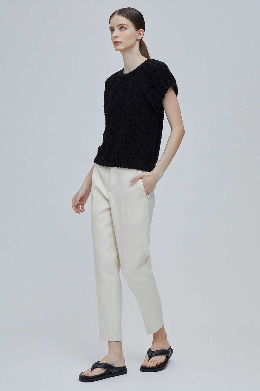 【ベイジ,/BEIGE,】のBLANCHE(ブランシュ)/ニットトップス 人気、トレンドファッション・服の通販 founy(ファニー) 　ファッション　Fashion　レディースファッション　Fashion for Women　トップス・カットソー　Cut & Sew Tops　ニット　Knit Tops & Sweaters　カジュアルプルオーバー・ニットトップス　Pullovers & Knit Tops / Casual Pullovers　エアリー　Airy Texture　コンパクト　Compact, Small Size　シンプル　Simple, Minimal　スリット　Slit, Slit Detail　ツイード　Twill, Twill Weave　フォルム　Silhouette, Form　other-6|ID: prp329100004579012 ipo3291000000032956963
