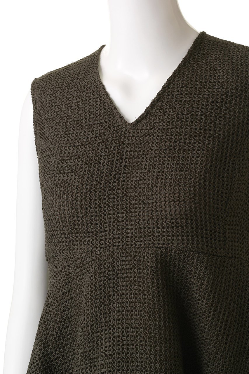 【ベイジ,/BEIGE,】のPINE(パイン)/ペプラムブラウス 人気、トレンドファッション・服の通販 founy(ファニー) 　ファッション　Fashion　レディースファッション　WOMEN　トップス・カットソー　Tops/Tshirt　キャミソール / ノースリーブ　No Sleeves　シャツ/ブラウス　Shirts/Blouses　サマー　Summer　シアー　Sheer　シンプル　Simple　ノースリーブ　No Sleeve　ペプラム　Peplum　other-5|ID: prp329100004579074 ipo3291000000032438356