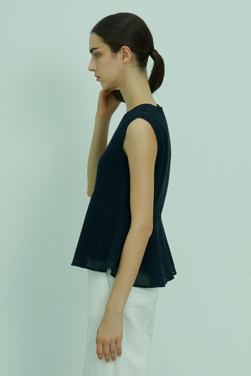 【ベイジ,/BEIGE,】のPINE(パイン)/ペプラムブラウス 人気、トレンドファッション・服の通販 founy(ファニー) 　ファッション　Fashion　レディースファッション　WOMEN　トップス・カットソー　Tops/Tshirt　キャミソール / ノースリーブ　No Sleeves　シャツ/ブラウス　Shirts/Blouses　サマー　Summer　シアー　Sheer　シンプル　Simple　ノースリーブ　No Sleeve　ペプラム　Peplum　other-7|ID: prp329100004579074 ipo3291000000032438358