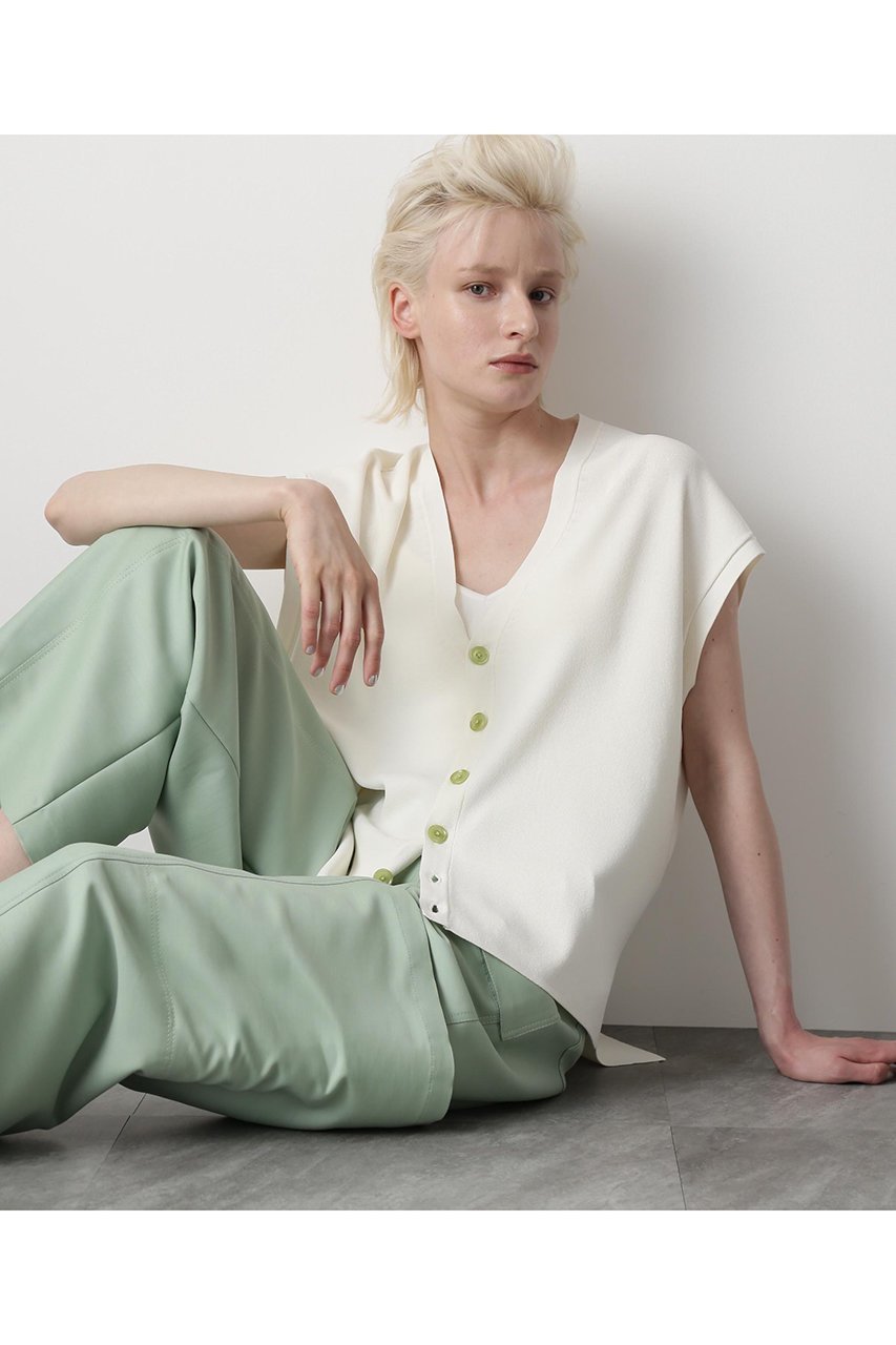 【ヒューエルミュージアム/hueLe Museum】の【STUMBLY】Sleeveless Cardigan インテリア・キッズ・メンズ・レディースファッション・服の通販 founy(ファニー) 　ファッション　Fashion　レディースファッション　Fashion for Women　トップス・カットソー　Cut & Sew Tops　ニット　Knit Tops & Sweaters　カーディガン・羽織り　Layered Style Cardigans　カジュアルプルオーバー・ニットトップス　Pullovers & Knit Tops / Casual Pullovers　ドレープ　Drape, Draping Fabric　バランス　Balance, Style Balance　フロント　Front, Front Design　エレガント 上品　Elegant　ホワイト|ID: prp329100004579120 ipo3291000000032808960