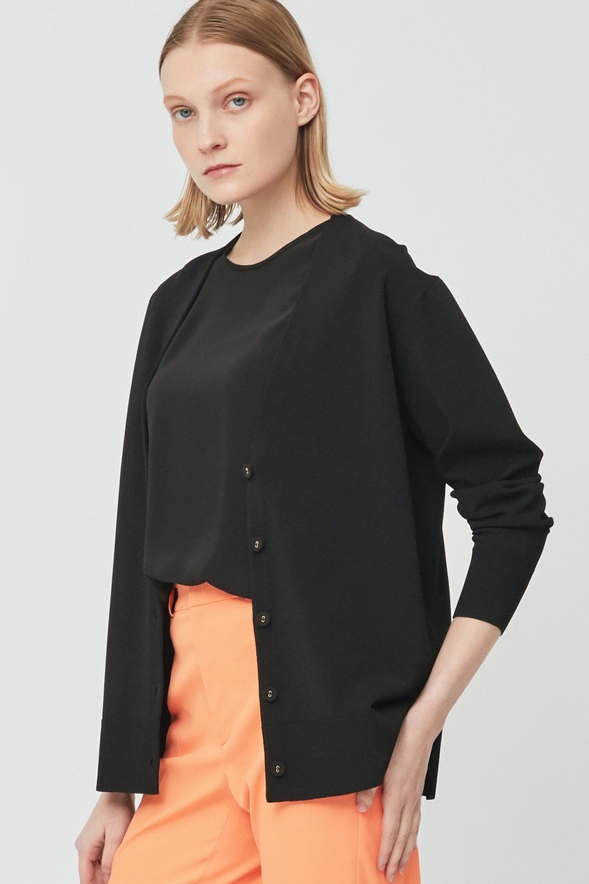 【ベイジ,/BEIGE,】のHOLLY(ホリー)/Vネックカーディガン 人気、トレンドファッション・服の通販 founy(ファニー) 　ファッション　Fashion　レディースファッション　Fashion for Women　トップス・カットソー　Cut & Sew Tops　ニット　Knit Tops & Sweaters　カーディガン・羽織り　Layered Style Cardigans　Vネックトップス　V-Neck Tops / V-Cut Neckline Shirts　おすすめ　Recommended / Our Picks　カーディガン　Cardigan, Knitwear　スリット　Slit, Slit Detail　セットアップ　Set-Up, Coordinated Outfit　other-8|ID: prp329100004579153 ipo3291000000032961116