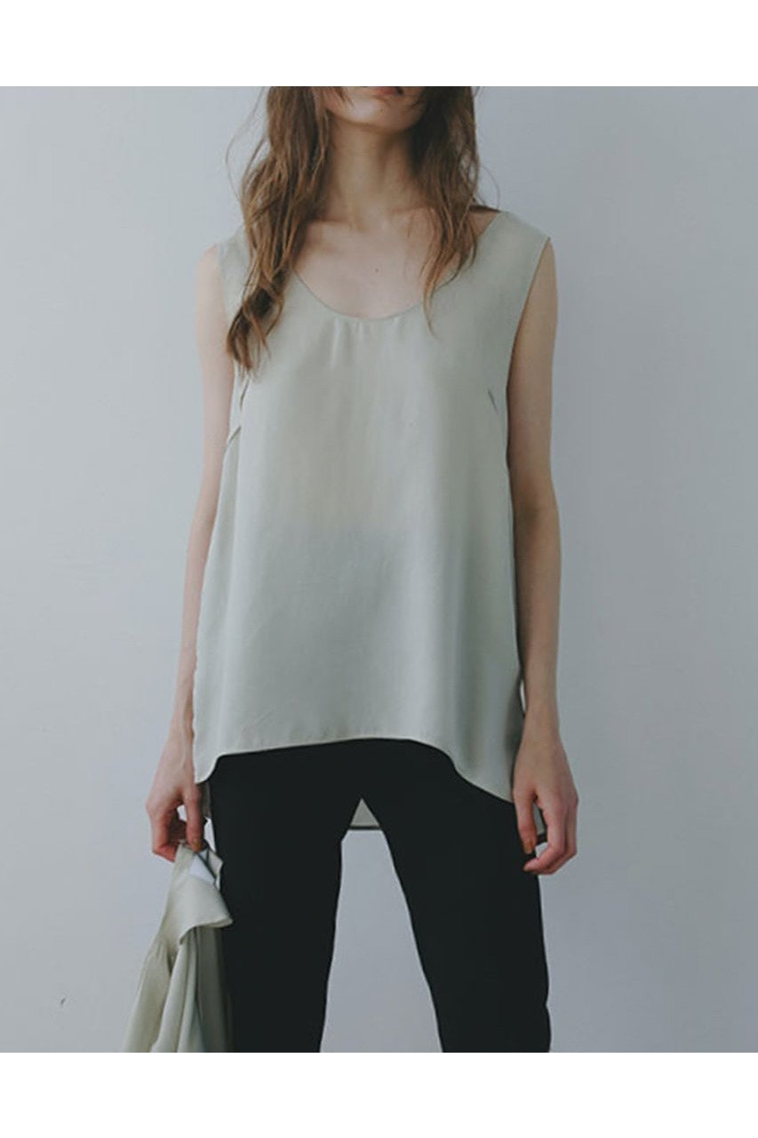 【エトレトウキョウ/ETRE TOKYO】のキュプラタンクトップ インテリア・キッズ・メンズ・レディースファッション・服の通販 founy(ファニー) 　ファッション　Fashion　レディースファッション　WOMEN　トップス・カットソー　Tops/Tshirt　キャミソール / ノースリーブ　No Sleeves　シャツ/ブラウス　Shirts/Blouses　おすすめ　Recommend　なめらか　Smooth　キュプラ　Cupra　シンプル　Simple　ジャケット　Jacket　スリット　Slit　セットアップ　Set Up　タンク　Tank　ノースリーブ　No Sleeve　フロント　Front　エレガント 上品　Elegant　再入荷　Restock/Back In Stock/Re Arrival　セージ|ID: prp329100004580171 ipo3291000000032450961