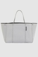 【ステイトオブエスケープ/STATE OF ESCAPE】のEscape tote エスケープ トート 人気、トレンドファッション・服の通販 founy(ファニー) ファッション Fashion レディースファッション WOMEN バッグ Bag コンパクト Compact スタイリッシュ Stylish スーツ Suit ビッグ Big ポーチ Pouch メッシュ Mesh モダン Modern 人気 Popularity NEW・新作・新着・新入荷 New Arrivals 旅行 Travel 軽量 Lightweight ビジネス 仕事 通勤 Business |ID:prp329100004580175