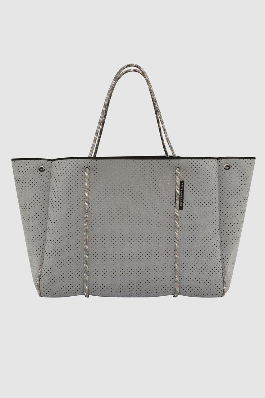 【ステイトオブエスケープ/STATE OF ESCAPE】のEscape tote エスケープ トート インテリア・キッズ・メンズ・レディースファッション・服の通販 founy(ファニー) 　ファッション　Fashion　レディースファッション　Fashion for Women　バッグ　Bags　コンパクト　Compact, Small Size　スタイリッシュ　Stylish, Fashionable　スーツ　Suit, Formalwear　ビッグ　Big, Oversized　ポーチ　Pouch, Small Case　メッシュ　Mesh, Net Fabric　モダン　Modern, Contemporary　人気　Popular, Best Seller　旅行　Travel　軽量　Lightweight, Ultra Light　ビジネス 仕事 通勤　Business / Work / Commuting　ダブ|ID: prp329100004580175 ipo3291000000032451006