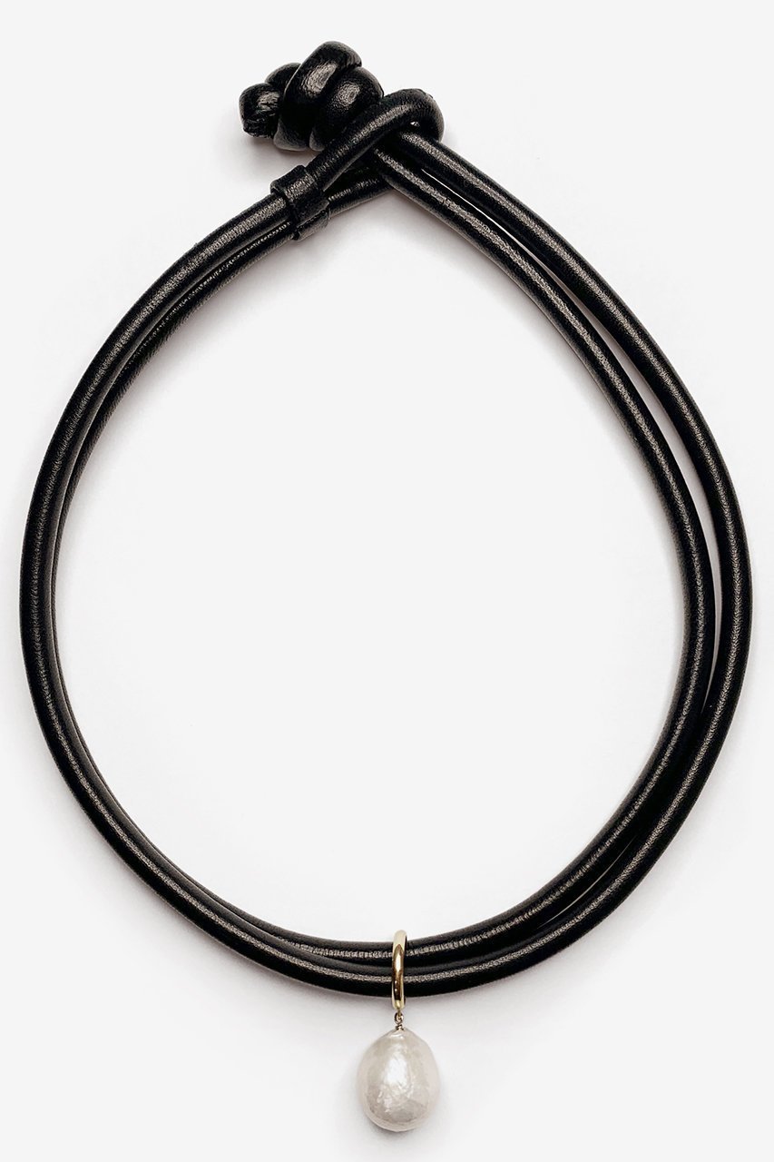 【ミズキ/MIZUKI】のX2H ラージパールレザーネックレス ブレスレット 人気、トレンドファッション・服の通販 founy(ファニー) 　ファッション　Fashion　レディースファッション　Fashion for Women　ジュエリー　Jewelry　チェーン＆カフブレスレット　Cuff & Chain Bracelets　ネックレス　Necklaces & Pendants　おすすめ　Recommended / Our Picks　ネックレス　Necklace, Pendant Necklace　パール　Pearl, Pearl Accent　ブレスレット　Bracelet, Wristband　 other-1|ID: prp329100004580201 ipo3291000000035790424