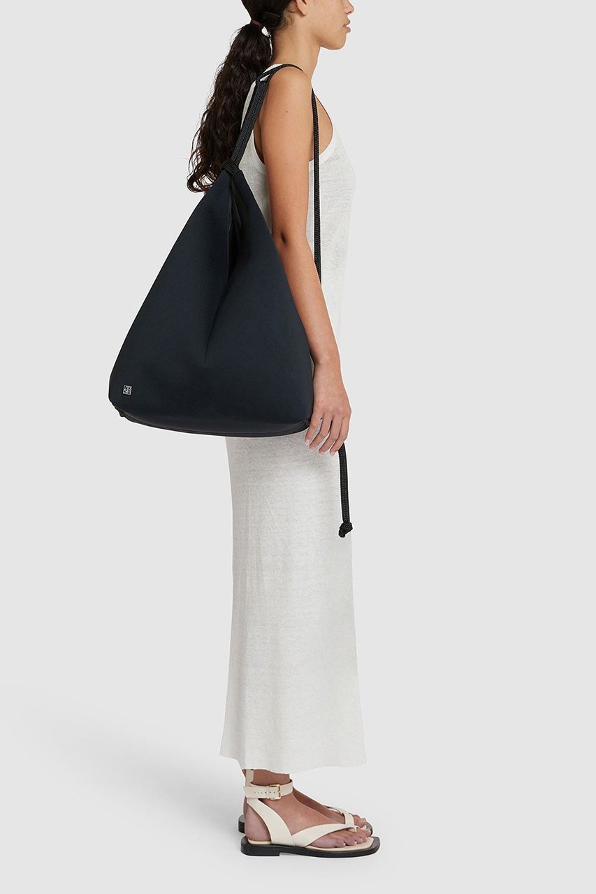 【ステイトオブエスケープ/STATE OF ESCAPE】のSolstice rucksack ソルスティス リュックサック 人気、トレンドファッション・服の通販 founy(ファニー) ファッション Fashion レディースファッション Fashion for Women バッグ Bags ユニセックス Unisex, Genderless フィット Fit, Slim Fit ポーチ Pouch, Small Case リップ Lip, Lip Motif リュック Backpack, Rucksack 旅行 Travel other-2|ID: prp329100004580221 ipo3291000000035698339