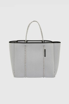 【ステイトオブエスケープ/STATE OF ESCAPE】のFLYING SOLO フライングソロ 人気、トレンドファッション・服の通販 founy(ファニー) ファッション Fashion レディースファッション WOMEN バッグ Bag コンパクト Compact スーツ Suit ポーチ Pouch メッシュ Mesh モダン Modern NEW・新作・新着・新入荷 New Arrivals 旅行 Travel 軽量 Lightweight |ID:prp329100004580239