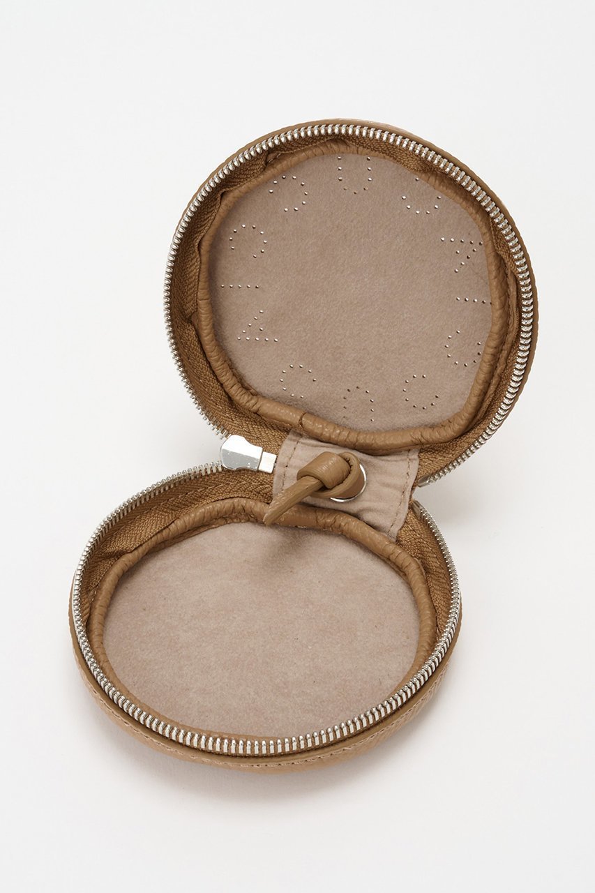 【イアクッチ/IACUCCI】のボッコノット CERVO 人気、トレンドファッション・服の通販 founy(ファニー) 　ファッション　Fashion　レディースファッション　Fashion for Women　ポーチ&ミニバッグ　Pouches & Mini Bags　サークル　Circle, Round Design　チャーム　Charm, Pendant　ポーチ　Pouch, Small Case　ムートン　Shearling, Mouton　ラウンド　Round, Round Neck　ラップ　Wrap, Wrap Design　リップ　Lip, Lip Motif　人気　Popular, Best Seller　other-8|ID: prp329100004580320 ipo3291000000035441444