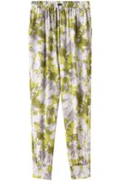 【ジュリエ/Julier】のribone flowerプリントギャザーパンツ 人気、トレンドファッション・服の通販 founy(ファニー) ファッション Fashion レディースファッション WOMEN パンツ Pants スポーツウェア Sportswear スポーツ パンツ Sports Pants ギャザー Gather スポーツ Sports ビッグ Big フラワー Flower ヨガ Yoga 無地 Plain Color |ID:prp329100004580335