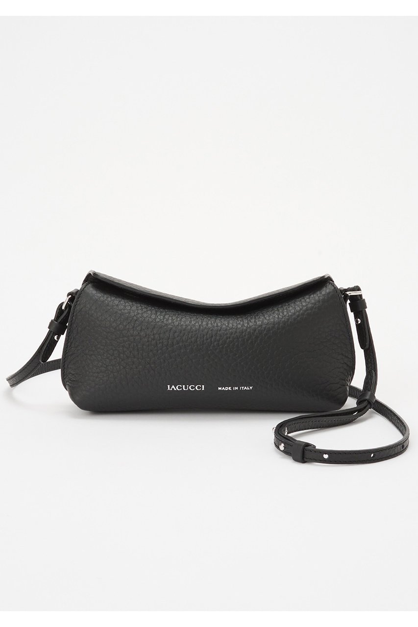 【イアクッチ/IACUCCI】のラーナ SD ALCE インテリア・キッズ・メンズ・レディースファッション・服の通販 founy(ファニー) 　ファッション　Fashion　レディースファッション　Fashion for Women　バッグ　Bags　イタリア　Italy　エレガント 上品　Elegant　コンパクト　Compact, Small Size　ショルダー　Shoulder, Shoulder Strap　スタイリッシュ　Stylish, Fashionable　人気　Popular, Best Seller　フォルム　Silhouette, Form　マグネット　Magnet, Magnetic Closure　リップ　Lip, Lip Motif　ブラック|ID: prp329100004580342 ipo3291000000035102608