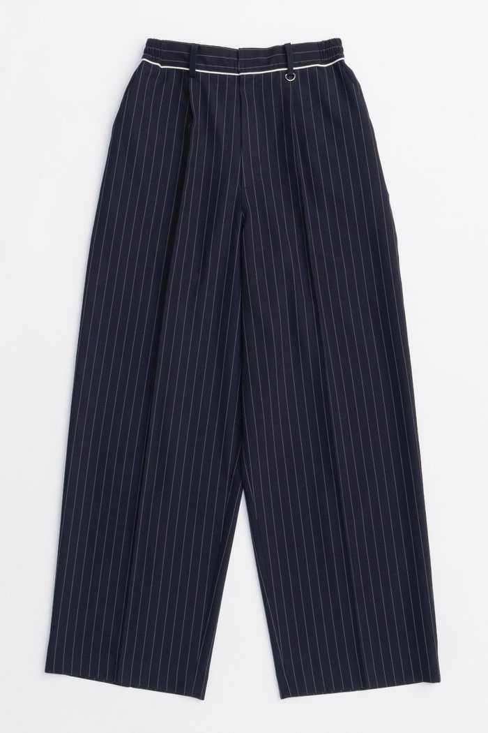 【メゾンスペシャル/MAISON SPECIAL】のPinstripe Wide Easy Pants/ピンストライプワイドイージーパンツ インテリア・キッズ・メンズ・レディースファッション・服の通販 founy(ファニー) https://founy.com/ ファッション Fashion レディースファッション Fashion for Women パンツ Pants & Trousers シンプル Simple, Minimal ストライプ Stripe, Striped Pattern ストレート Straight, Straight Cut リラックス Relax, Relaxed Fit ワイド Wide, Wide Fit 再入荷 Restock / Back in Stock エレガント 上品 Elegant |ID: prp329100004580352 ipo3291000000032452421