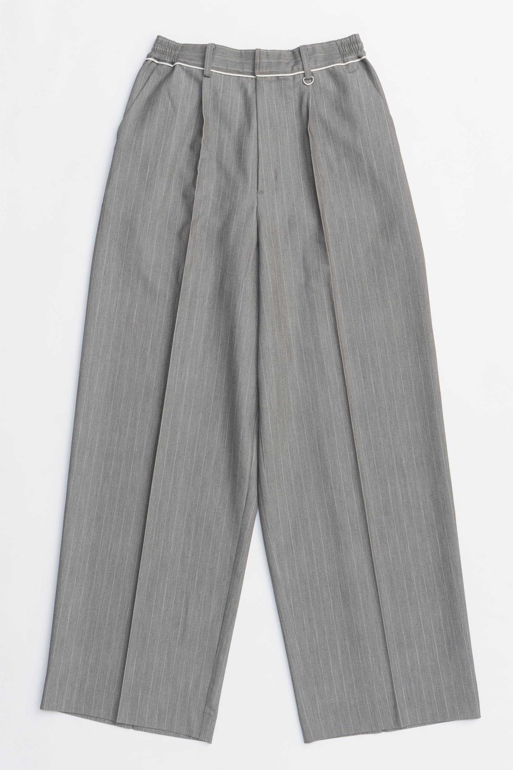 【メゾンスペシャル/MAISON SPECIAL】のPinstripe Wide Easy Pants/ピンストライプワイドイージーパンツ インテリア・キッズ・メンズ・レディースファッション・服の通販 founy(ファニー) 　ファッション　Fashion　レディースファッション　Ladies' Fashion Online　パンツ　Pants　シンプル　Simple　ストライプ　Stripe　ストレート　Straight　リラックス　Relax　ワイド　Wide　再入荷　Restock/Back In Stock/Re Arrival　エレガント 上品　Elegant　GRY(グレー)|ID: prp329100004580352 ipo3291000000032452423