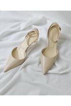 【ウィムガゼット/Whim Gazette】の【Hoaw.】エナメルポインテッドパンプス ベージュ|ID: prp329100004581758 ipo3291000000035613132