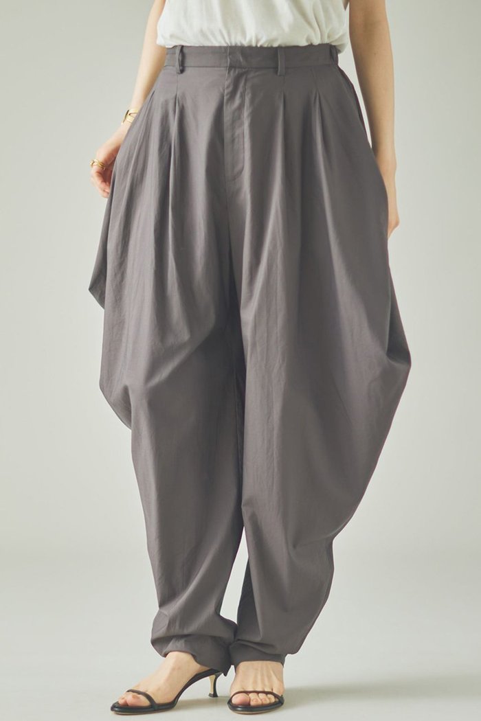 【カレンソロジー/Curensology】のコットンサテンパンツ インテリア・キッズ・メンズ・レディースファッション・服の通販 founy(ファニー) https://founy.com/ ファッション Fashion レディースファッション Fashion for Women パンツ Pants & Trousers シンプル Simple, Minimal スタイリッシュ Stylish, Fashionable セットアップ Set-Up, Coordinated Outfit ボトム Bottoms, Lower Wear 日本製 Made In Japan |ID: prp329100004581760 ipo3291000000032465011