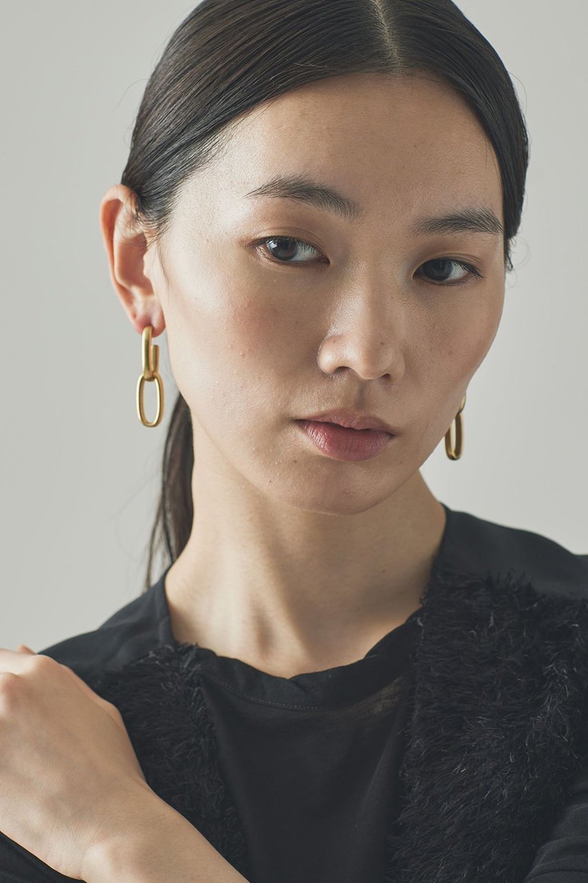 【カレンソロジー/Curensology】の〈CSG〉PLMPチェーンピアス インテリア・キッズ・メンズ・レディースファッション・服の通販 founy(ファニー) ファッション Fashion レディースファッション Fashion for Women ジュエリー Jewelry ファッションリング Fashion Rings イヤリング・フープ・ドロップタイプ Hoop, Drop & Clip Earrings イヤリング Earrings スタイリッシュ Stylish, Fashionable チェーン Chain, Chain Strap 人気 Popular, Best Seller ゴールド|ID: prp329100004581768 ipo3291000000035759140