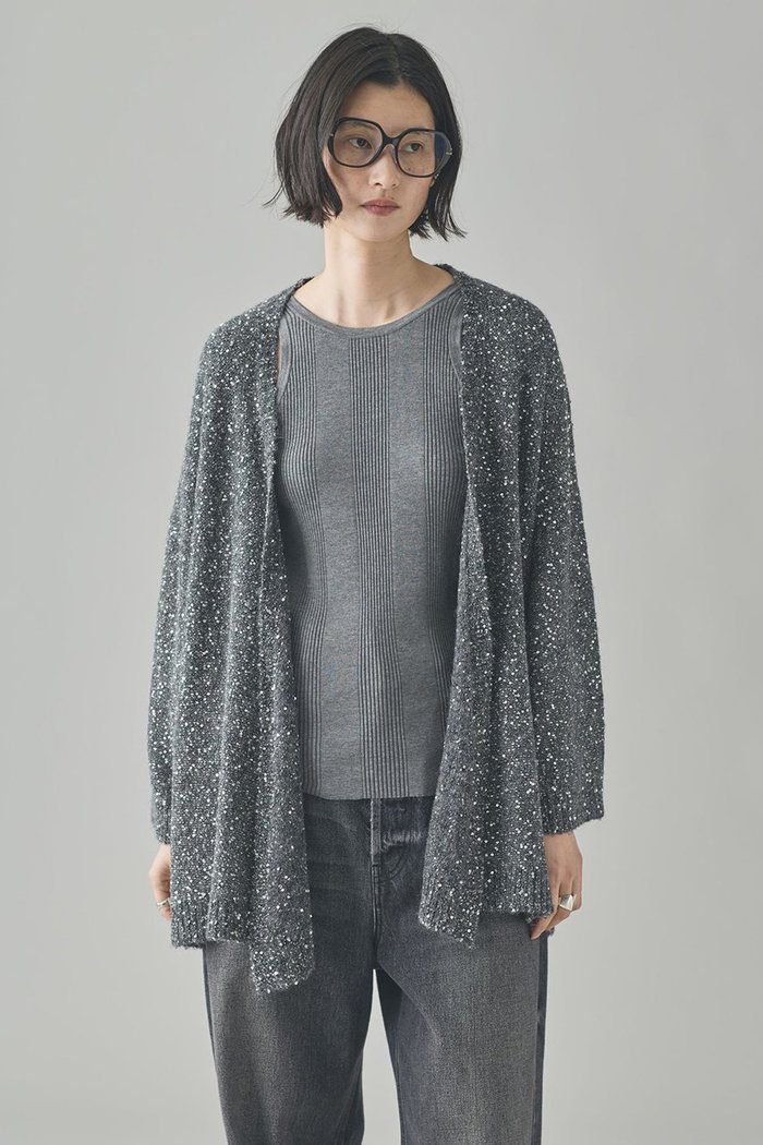 【カレンソロジー/Curensology】のスパングルニットカーディガン インテリア・キッズ・メンズ・レディースファッション・服の通販 founy(ファニー) https://founy.com/ ファッション Fashion レディースファッション Fashion for Women トップス・カットソー Cut & Sew Tops ニット Knit Tops & Sweaters カーディガン・羽織り Layered Style Cardigans カーディガン Cardigan, Knitwear シンプル Simple, Minimal スパンコール Sequins, Sequin Embellishment エレガント 上品 Elegant |ID: prp329100004582864 ipo3291000000035764486