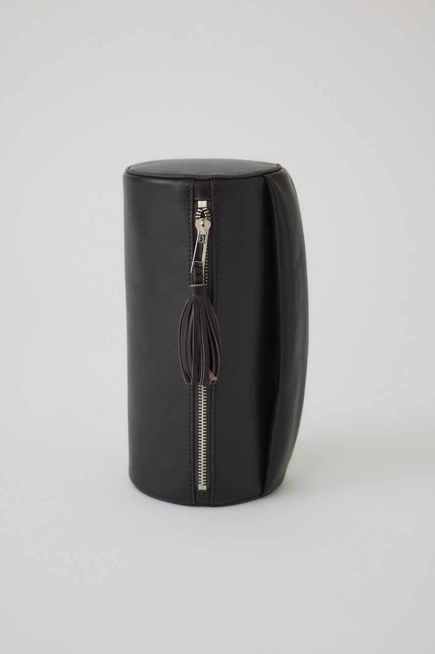 【リムアーク/RIM.ARK】のDrum leather clutch bag/クラッチバッグ インテリア・キッズ・メンズ・レディースファッション・服の通販 founy(ファニー) 　ファッション　Fashion　レディースファッション　Ladies' Fashion Online　バッグ　Bag　2025年　2025　2025-2026秋冬・A/W　Aw/Autumn/Winter/Fw/Fall/2025-2026　アクセサリー　Accessories　クラッチ　Clutch　フォルム　Form　フリンジ　Fringe　エレガント 上品　Elegant　A/W・秋冬　Aw・Autumn/Winter・Fw・Fall-Winter　ブラウン|ID: prp329100004583557 ipo3291000000032486439