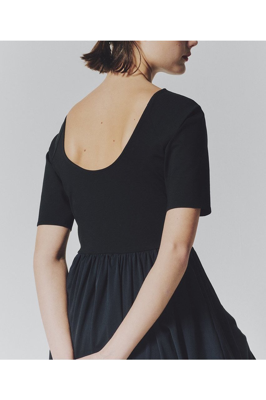 【ルームエイト/Room no.8】の【Room no.8 BLACK】ジャージコンビギャザードレス 人気、トレンドファッション・服の通販 founy(ファニー) 　ファッション　Fashion　レディースファッション　WOMEN　ワンピース　Dress　ドレス　Party Dresses　チュニック　Tunic　スニーカー　Sneakers　チュニック　Tunic　ドレス　Dress　フィット　Fit　フレア　Flare　ロング　Long　エレガント 上品　Elegant　夏　Summer　NEW・新作・新着・新入荷　New Arrivals　other-8|ID: prp329100004584386 ipo3291000000032499378