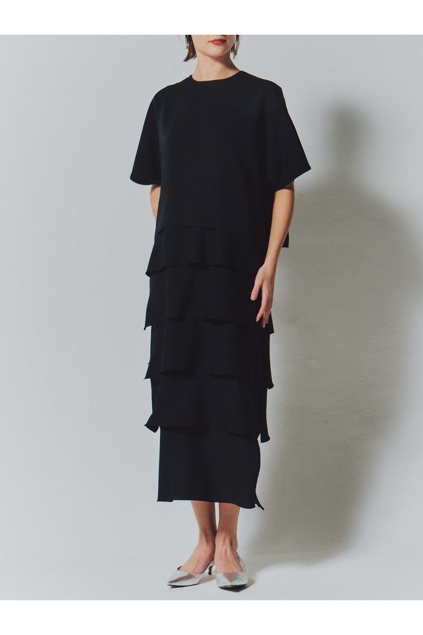 【ルームエイト/Room no.8】の【Room no.8 BLACK】MAT サテンコンビティアードドレス 人気、トレンドファッション・服の通販 founy(ファニー) 　ファッション　Fashion　レディースファッション　Fashion for Women　ワンピース　Dresses　フォーマル・パーティードレス・結婚式用ドレス　Elegant & Casual Dresses　チュニック　Tunic Tops & Dresses　サテン　Satin, Glossy Fabric　チュニック　Tunic, Long Top　ドレス　Dress, One-Piece　ロング　Long, Long-Length　エレガント 上品　Elegant　夏　Summer　other-8|ID: prp329100004584387 ipo3291000000032499388