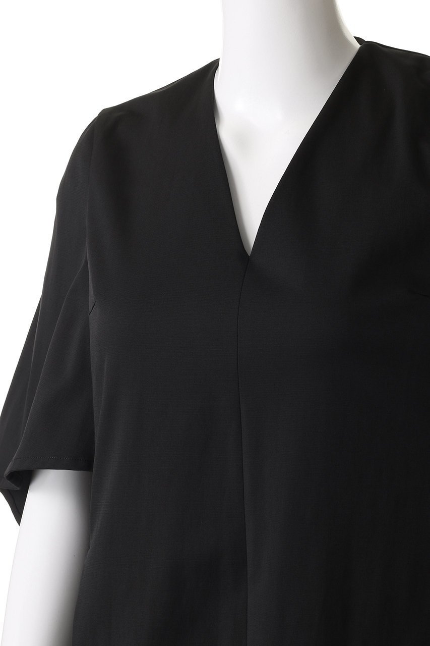 【ルームエイト/Room no.8】の【Room no.8 BLACK】ST グログランバタフライドレス 人気、トレンドファッション・服の通販 founy(ファニー) 　ファッション　Fashion　レディースファッション　WOMEN　ワンピース　Dress　ドレス　Party Dresses　チュニック　Tunic　グログラン　Grosgrain　サマー　Summer　スリーブ　Sleeve　チュニック　Tunic　ドレス　Dress　バタフライ　Butterfly　フォルム　Form　ロング　Long　エレガント 上品　Elegant　夏　Summer　NEW・新作・新着・新入荷　New Arrivals　other-5|ID: prp329100004584388 ipo3291000000032499394