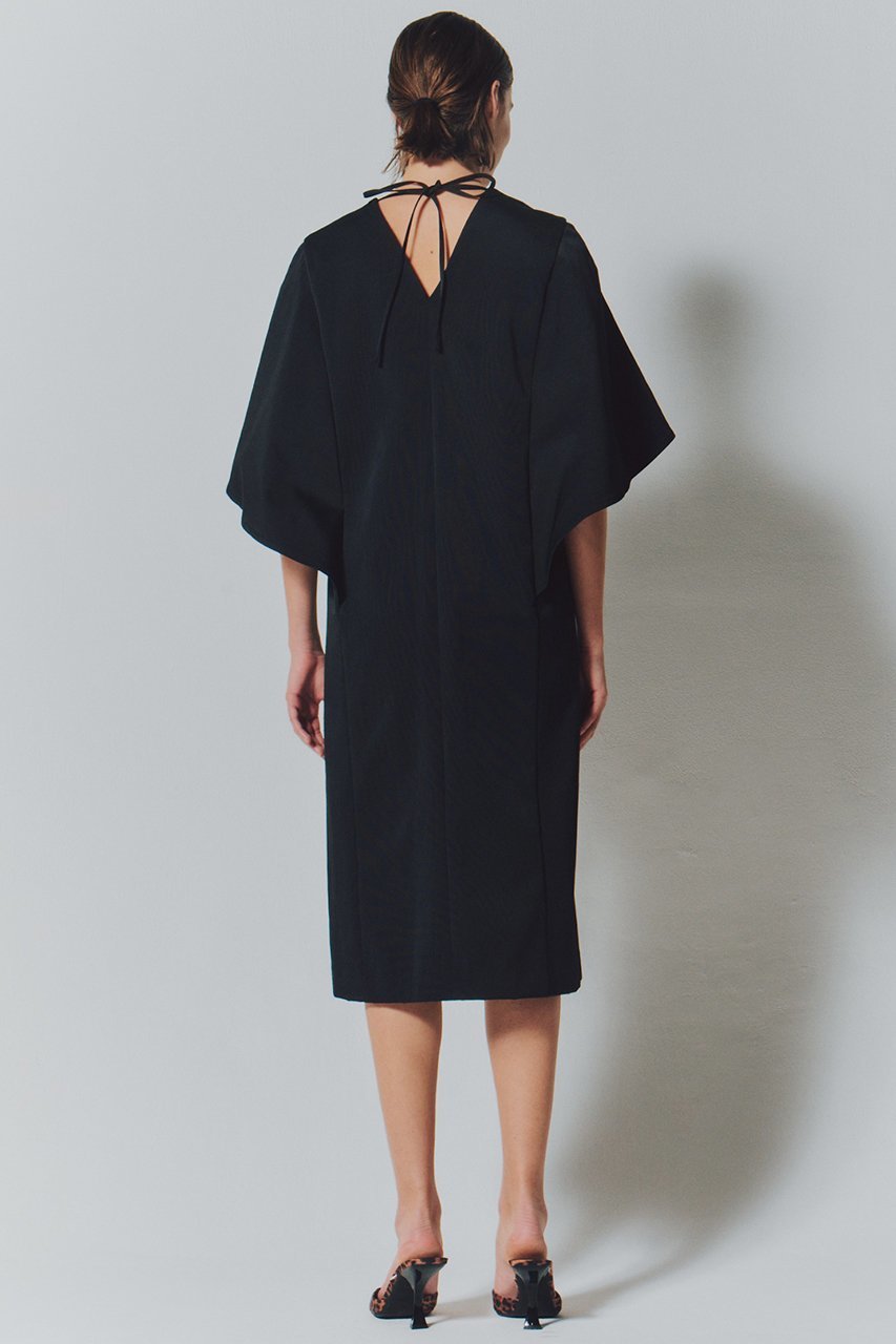 【ルームエイト/Room no.8】の【Room no.8 BLACK】ST グログランバタフライドレス 人気、トレンドファッション・服の通販 founy(ファニー) 　ファッション　Fashion　レディースファッション　WOMEN　ワンピース　Dress　ドレス　Party Dresses　チュニック　Tunic　グログラン　Grosgrain　サマー　Summer　スリーブ　Sleeve　チュニック　Tunic　ドレス　Dress　バタフライ　Butterfly　フォルム　Form　ロング　Long　エレガント 上品　Elegant　夏　Summer　NEW・新作・新着・新入荷　New Arrivals　other-7|ID: prp329100004584388 ipo3291000000032499396