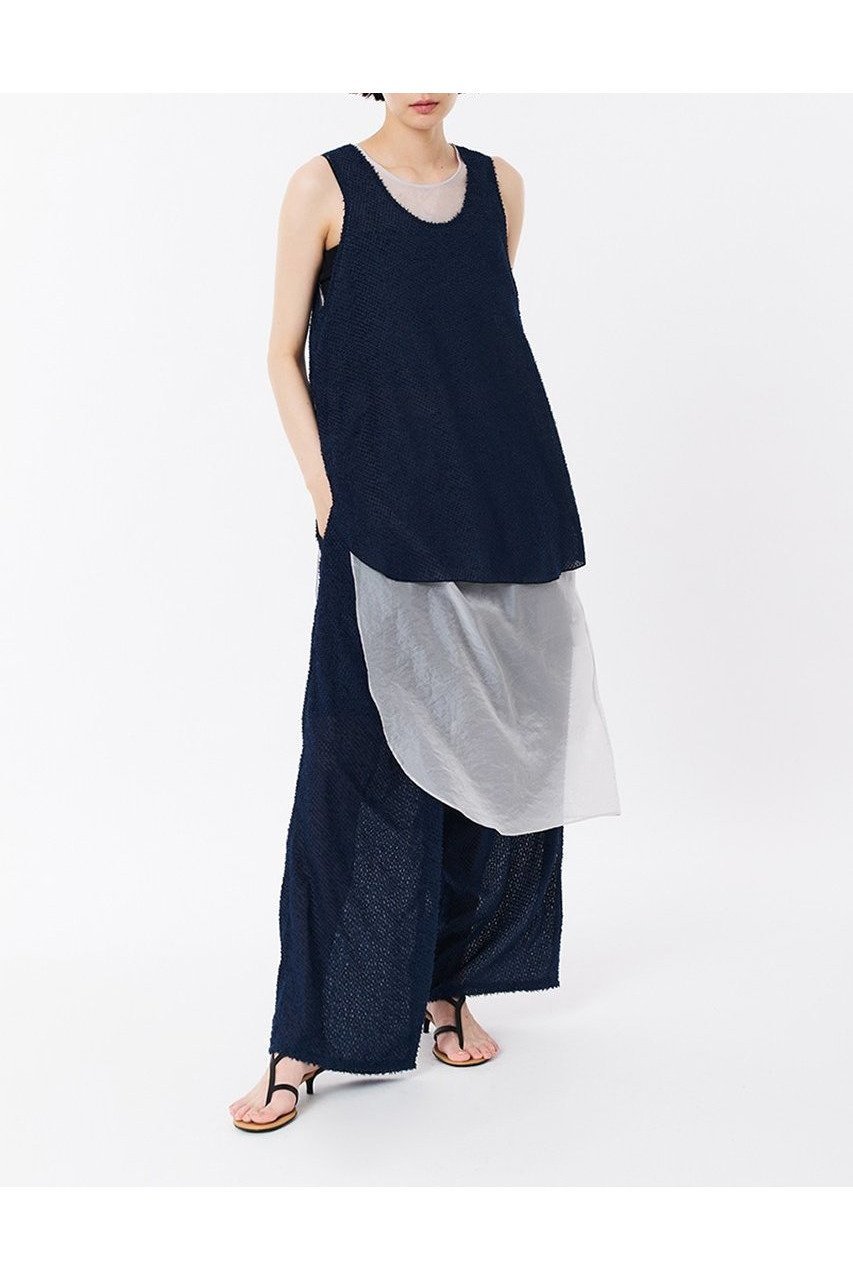 【スタニングルアー/STUNNING LURE】のrカットジャガードタンク 人気、トレンドファッション・服の通販 founy(ファニー) 　ファッション　Fashion　レディースファッション　WOMEN　トップス・カットソー　Tops/Tshirt　キャミソール / ノースリーブ　No Sleeves　シャツ/ブラウス　Shirts/Blouses　ロング / Tシャツ　T-Shirts　カットソー　Cut and Sewn　エアリー　Airy　キャミソール　Camisole　ジャカード　Jacquard　タンク　Tank　トレンド　Trend　フレア　Flare　ボトム　Bottom　ワイド　Wide　NEW・新作・新着・新入荷　New Arrivals　other-7|ID: prp329100004585365 ipo3291000000032512460
