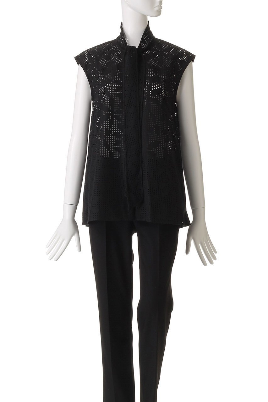 【ミディウミソリッド/MIDIUMISOLID】のlace bow-tie n/slv blouse ブラウス 人気、トレンドファッション・服の通販 founy(ファニー) 　ファッション　Fashion　レディースファッション　WOMEN　トップス・カットソー　Tops/Tshirt　キャミソール / ノースリーブ　No Sleeves　シャツ/ブラウス　Shirts/Blouses　デニム　Denim　ノースリーブ　No Sleeve　フェミニン　Feminine　レース　Race　NEW・新作・新着・新入荷　New Arrivals　other-2|ID: prp329100004585424 ipo3291000000032513089