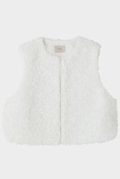 【ル フィル/LE PHIL】の3Dエンブロイダリーショートジレ 人気、トレンドファッション・服の通販 founy(ファニー) ファッション Fashion レディースファッション Fashion for Women アウター Coat / Outerwear Collection レディースジャケット・軽アウター Jackets コンパクト Compact, Small Size シンプル Simple, Minimal ジャケット Jacket, Outerwear スタンダード Standard, Basic テクスチャー Texture, Textured Fabric フォルム Silhouette, Form ベスト Vest, Waistcoat |ID:prp329100004585460