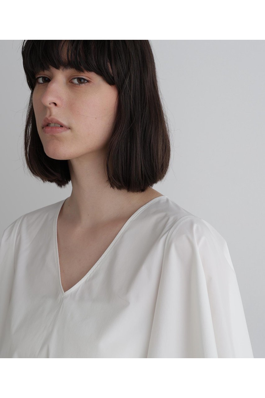 【ル フィル/LE PHIL】のSOLOTEXブロードスカラップフレアスリーブブラウス 人気、トレンドファッション・服の通販 founy(ファニー) 　ファッション　Fashion　レディースファッション　Ladies' Fashion Online　トップス・カットソー　Tops/Tshirt　シャツ/ブラウス　Shirts/Blouses　アシンメトリー　Asymmetry　ショート　Short　スカラップ　Scalloped　スタンダード　Standard　スリーブ　Sleeve　フォルム　Form　フレア　Flare　other-6|ID: prp329100004585462 ipo3291000000032674651