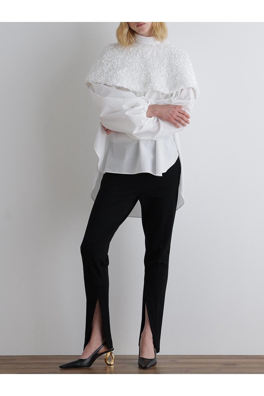【ル フィル/LE PHIL】の3Dエンブロイダリーケープ 人気、トレンドファッション・服の通販 founy(ファニー) 　ファッション　Fashion　レディースファッション　WOMEN　トップス・カットソー　Tops/Tshirt　シャツ/ブラウス　Shirts/Blouses　おすすめ　Recommend　ショート　Short　シンプル　Simple　スタンダード　Standard　スリーブ　Sleeve　ノースリーブ　No Sleeve　ハイネック　High Neck　NEW・新作・新着・新入荷　New Arrivals　other-3|ID: prp329100004585464 ipo3291000000032513396