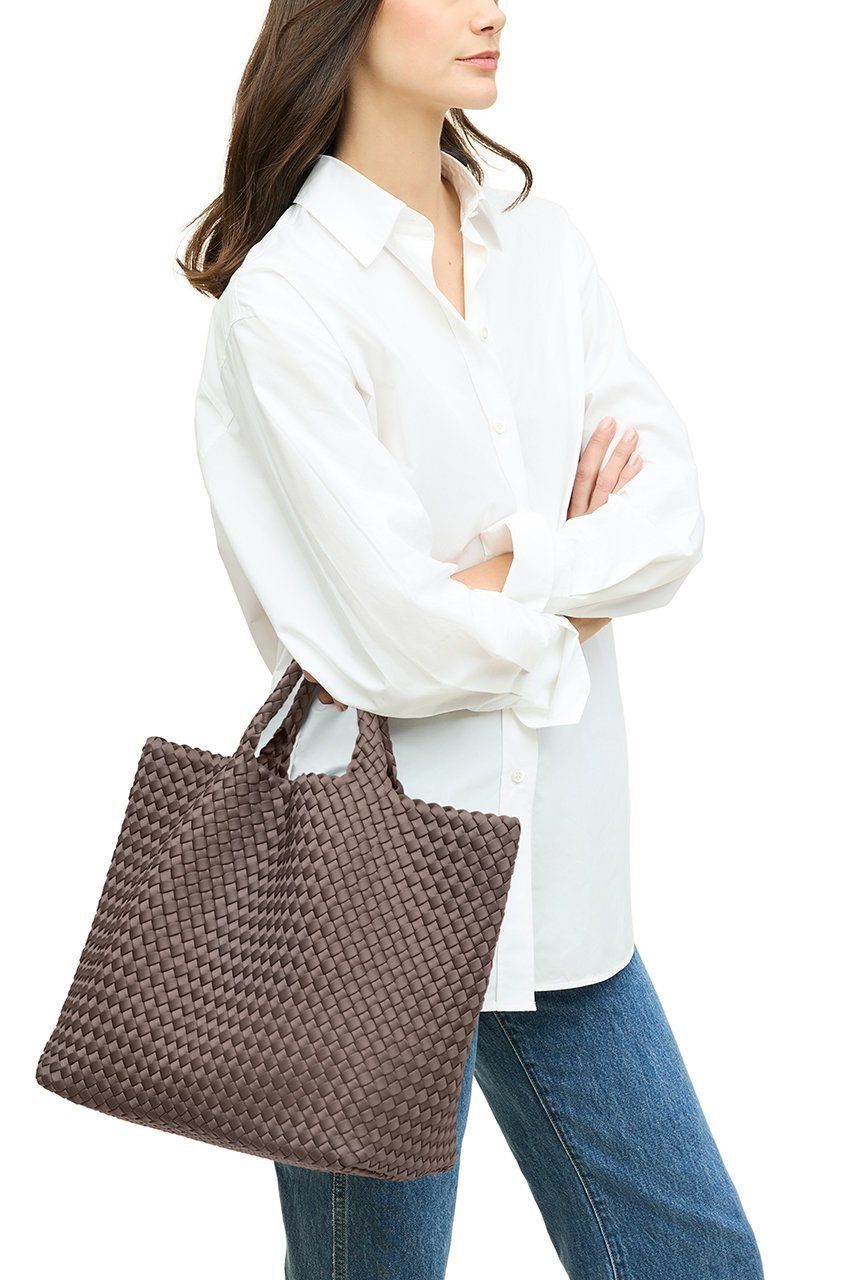 【ナゲディ/NAGHEDI】のSt Barths Medium トートバッグ 人気、トレンドファッション・服の通販 founy(ファニー) 　ファッション　Fashion　レディースファッション　Fashion for Women　バッグ　Bags　シンプル　Simple, Minimal　スーツ　Suit, Formalwear　旅行　Travel　軽量　Lightweight, Ultra Light　ビジネス 仕事 通勤　Business / Work / Commuting　雑誌　Magazine, Fashion Magazine　other-2|ID: prp329100004586525 ipo3291000000035318546