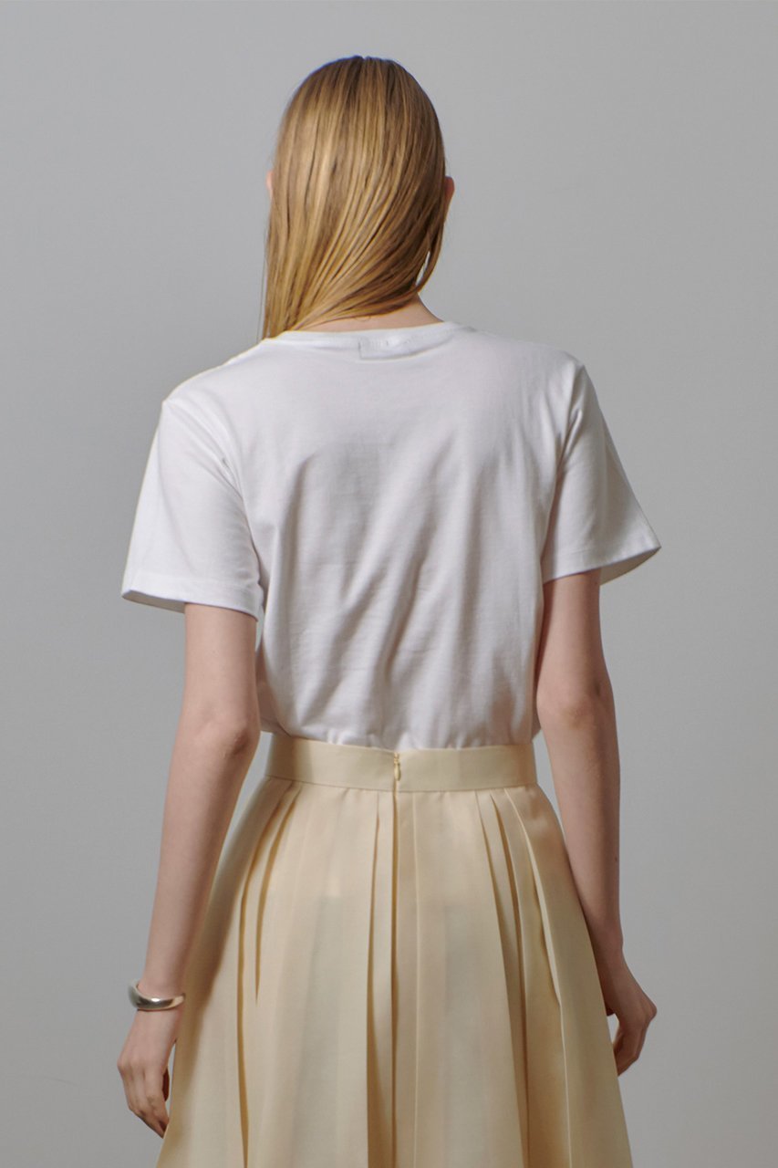 【アルアバイル/allureville】のモノトーンフォトグラフT 人気、トレンドファッション・服の通販 founy(ファニー) ファッション Fashion レディースファッション Fashion for Women トップス・カットソー Cut & Sew Tops シャツ・ブラウス・オフィスカジュアル Elegant Blouses & Button-Ups ロングTシャツ・Tシャツ Longline T-Shirts & Tees カットソー・ベーシックTシャツ Cut-and-Sewn Tops / Stretch Tees & Basics おすすめ Recommended / Our Picks コンパクト Compact, Small Size ショート Short, Short Length ジャケット Jacket, Outerwear スリーブ Sleeve, Long Sleeve / Short Sleeve プリント Print, Printed Pattern エレガント 上品 Elegant other-8|ID: prp329100004586553 ipo3291000000035518199