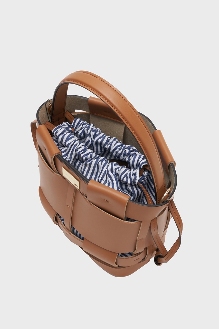 【ザンチェッティ/ZANCHETTI】のWOVEN BUCKET SMALL(STRIPE) 人気、トレンドファッション・服の通販 founy(ファニー) 　ファッション　Fashion　レディースファッション　Ladies' Fashion Online　インナー　Inner　キャンバス　Canvas　ストライプ　Stripe　ハンドバッグ　Handbag　プレート　Plate　ラップ　Wrap　ランダム　Random　エレガント 上品　Elegant　夏　Summer　旅行　Travel　春　Spring　S/S・春夏　Ss・Spring/Summer　other-7|ID: prp329100004587645 ipo3291000000032536380