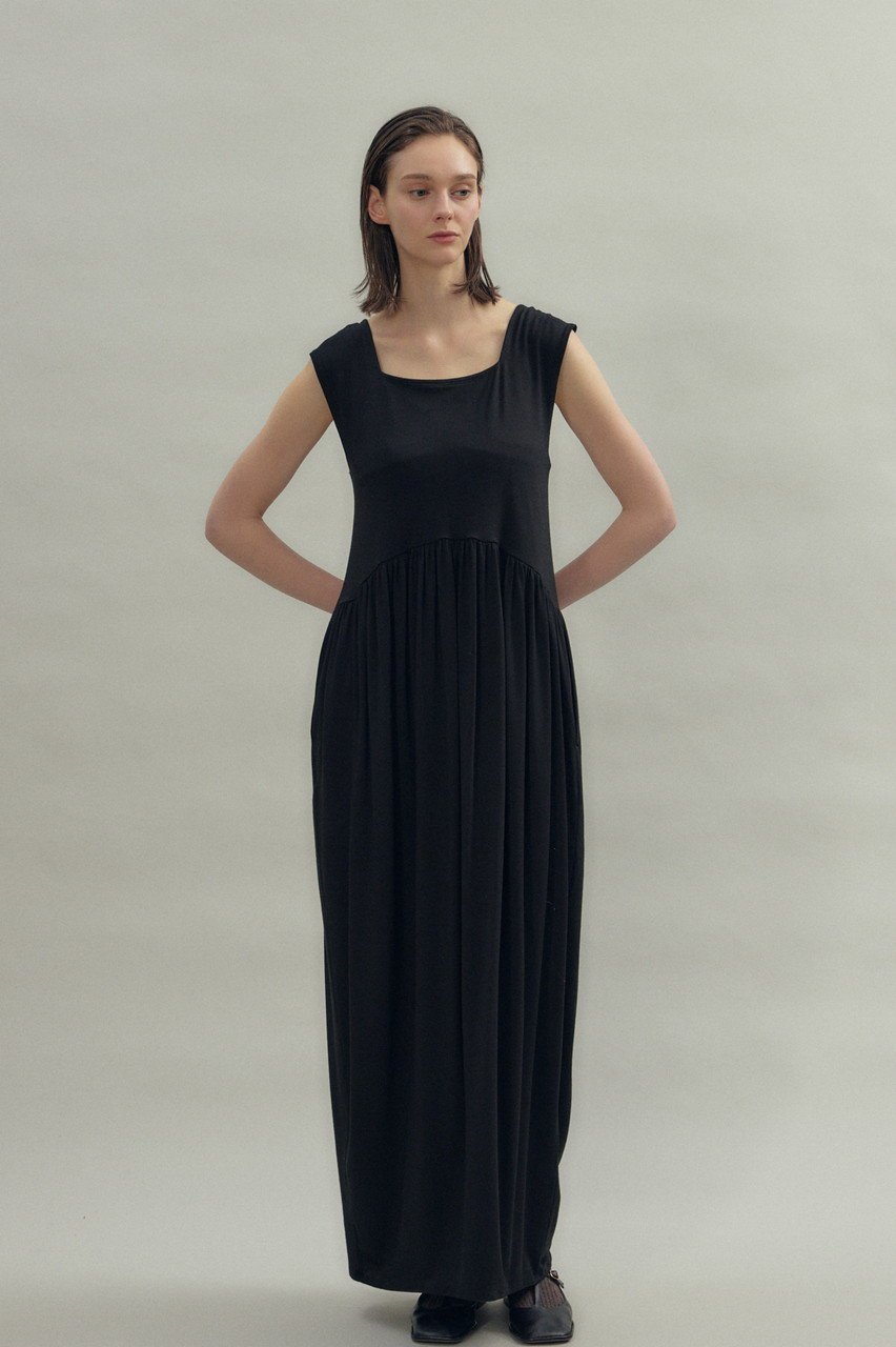 【フローレント/FLORENT】のレーヨン ストレッチ ノースリーブ ワンピース 人気、トレンドファッション・服の通販 founy(ファニー) ファッション Fashion レディースファッション Fashion for Women ワンピース Dresses チュニック Tunic Tops & Dresses なめらか Smooth, Silky Texture スクエア Square, Square Shape ストレッチ Stretch, Stretchy Fabric チュニック Tunic, Long Top デコルテ Décolleté, Neckline ノースリーブ Sleeveless, No-Sleeve ロング Long, Long-Length エレガント 上品 Elegant other-6|ID: prp329100004588500 ipo3291000000035790703