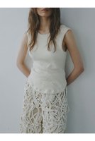 【エトレトウキョウ/ETRE TOKYO】のダブルクロススリーブレスカップインプルオーバー 人気、トレンドファッション・服の通販 founy(ファニー) ファッション Fashion レディースファッション Ladies' Fashion Online トップス・カットソー Tops/Tshirt キャミソール / ノースリーブ No Sleeves シャツ/ブラウス Shirts/Blouses ロング / Tシャツ T-Shirts プルオーバー Pullover カットソー Cut and Sewn なめらか Smooth インナー Inner カッティング Cutting キャミソール Camisole タンク Tank ダブル Double リラックス Relax 再入荷 Restock/Back In Stock/Re Arrival |ID:prp329100004588503