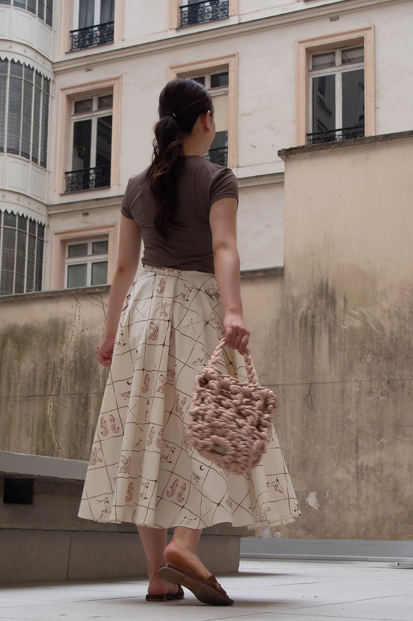【アロー/aLORS】のJupe ”Astrifera” スカート 人気、トレンドファッション・服の通販 founy(ファニー) 　ファッション　Fashion　レディースファッション　Fashion for Women　スカート　Skirts　ロングスカート　Long Skirts / Maxi & Midi Skirts　秋　Autumn　セットアップ　Set-Up, Coordinated Outfit　ドレープ　Drape, Draping Fabric　なめらか　Smooth, Silky Texture　プリント　Print, Printed Pattern　ロング　Long, Long-Length　おすすめ　Recommended / Our Picks　夏　Summer　other-4|ID: prp329100004588506 ipo3291000000032549091