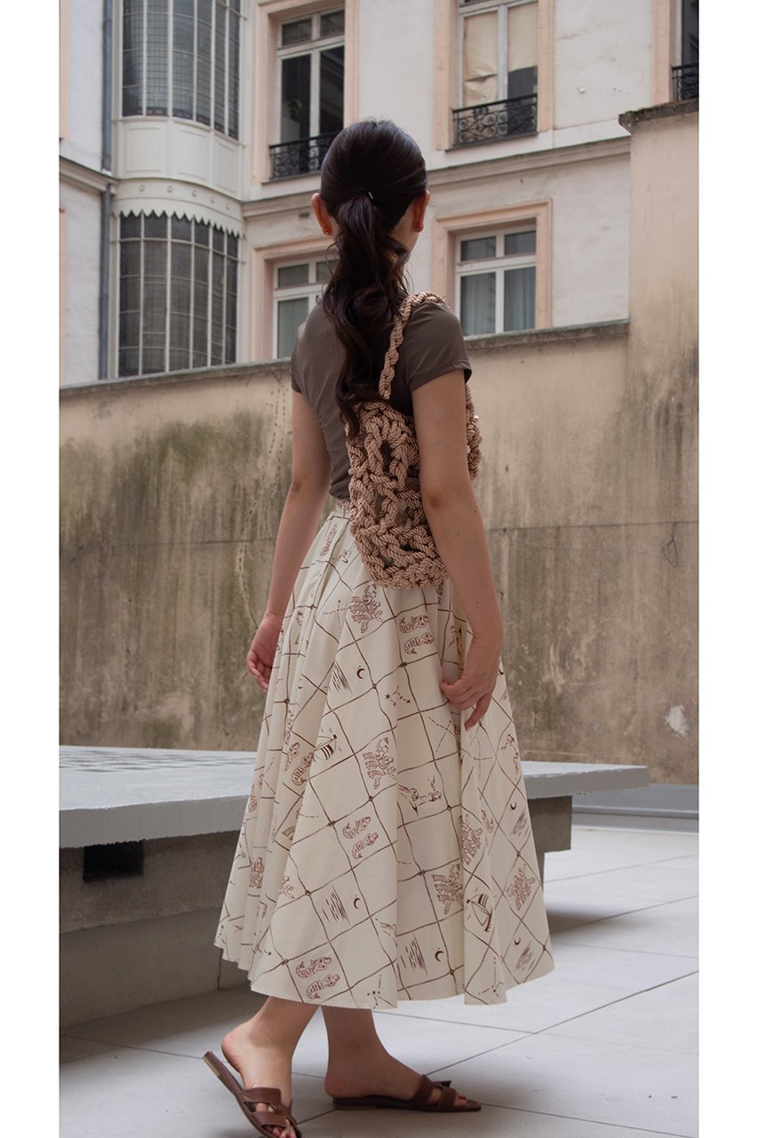 【アロー/aLORS】のJupe ”Astrifera” スカート 人気、トレンドファッション・服の通販 founy(ファニー) 　ファッション　Fashion　レディースファッション　Fashion for Women　スカート　Skirts　ロングスカート　Long Skirts / Maxi & Midi Skirts　秋　Autumn　セットアップ　Set-Up, Coordinated Outfit　ドレープ　Drape, Draping Fabric　なめらか　Smooth, Silky Texture　プリント　Print, Printed Pattern　ロング　Long, Long-Length　おすすめ　Recommended / Our Picks　夏　Summer　other-5|ID: prp329100004588506 ipo3291000000032549092