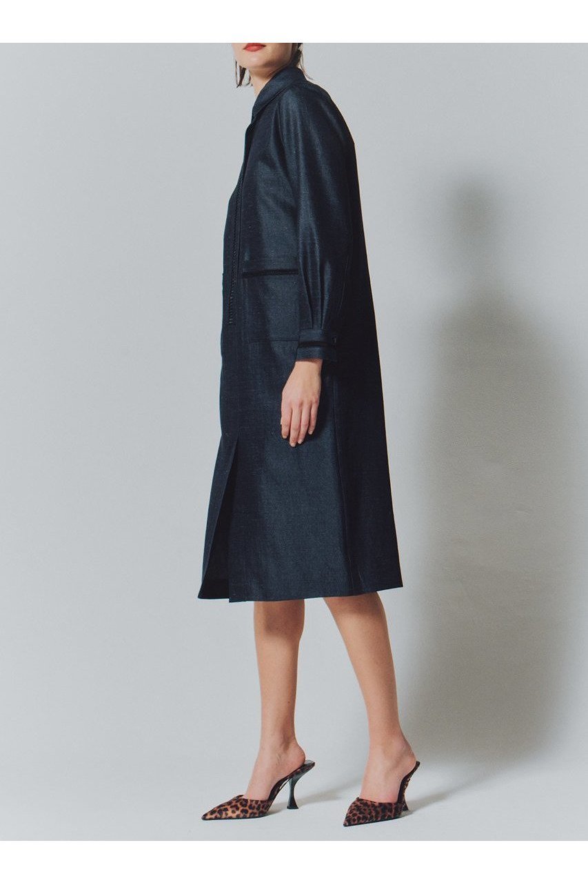 【ルームエイト/Room no.8】の【Room no.8 BLACK】トリアセテート ツイル コンビレースドレス 人気、トレンドファッション・服の通販 founy(ファニー) 　ファッション　Fashion　レディースファッション　Ladies' Fashion Online　ワンピース　Dress　ドレス　Party Dresses　チュニック　Tunic　ストレート　Straight　チュニック　Tunic　ツイル　Twill　ドレス　Dress　フォーマル　Formal　フロント　Front　リュクス　Luxe　ロング　Long　エレガント 上品　Elegant　NEW・新作・新着・新入荷　New Arrivals　other-7|ID: prp329100004588548 ipo3291000000032549402