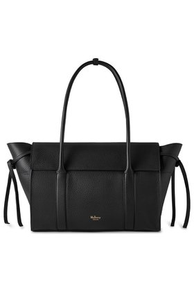 【マルベリー/Mulberry】のMEDIUM SOFT BAYSWATER 人気、トレンドファッション・服の通販 founy(ファニー) ファッション Fashion レディースファッション Ladies' Fashion Online 2025年 2025 2025-2026秋冬・A/W Aw/Autumn/Winter/Fw/Fall/2025-2026 フラップ Flap ポケット Pocket マグネット Magnet モダン Modern ビジネス 仕事 通勤 Business 定番 Standard A/W・秋冬 Aw・Autumn/Winter・Fw・Fall-Winter |ID:prp329100004588555