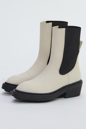 【プレインピープル/PLAIN PEOPLE】 【WEB限定】【JVAM】ショートブーツ/DALSTON人気、トレンドファッション・服の通販 founy(ファニー) ファッション Fashion レディースファッション Ladies' Fashion Online 2025年 2025 インド India ショート Short フィット Fit モダン Modern NEW・新作・新着・新入荷 New Arrivals |ID:prp329100004588558
