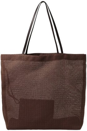 【ザ ロウ/THE ROW】 BARN TOTE人気、トレンドファッション・服の通販 founy(ファニー) ファッション Fashion レディースファッション Ladies' Fashion Online バッグ Bag 2025年 2025 2025-2026秋冬・A/W Aw/Autumn/Winter/Fw/Fall/2025-2026 シアー Sheer スクエア Square スリム Slim フォルム Form ポーチ Pouch メッシュ Mesh エレガント 上品 Elegant 再入荷 Restock/Back In Stock/Re Arrival A/W・秋冬 Aw・Autumn/Winter・Fw・Fall-Winter |ID:prp329100004589588