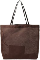 【ザ ロウ/THE ROW】のBARN TOTE 人気、トレンドファッション・服の通販 founy(ファニー) ファッション Fashion レディースファッション Ladies' Fashion Online バッグ Bag 2025年 2025 2025-2026秋冬・A/W Aw/Autumn/Winter/Fw/Fall/2025-2026 シアー Sheer スクエア Square スリム Slim フォルム Form ポーチ Pouch メッシュ Mesh エレガント 上品 Elegant A/W・秋冬 Aw・Autumn/Winter・Fw・Fall-Winter |ID:prp329100004589588