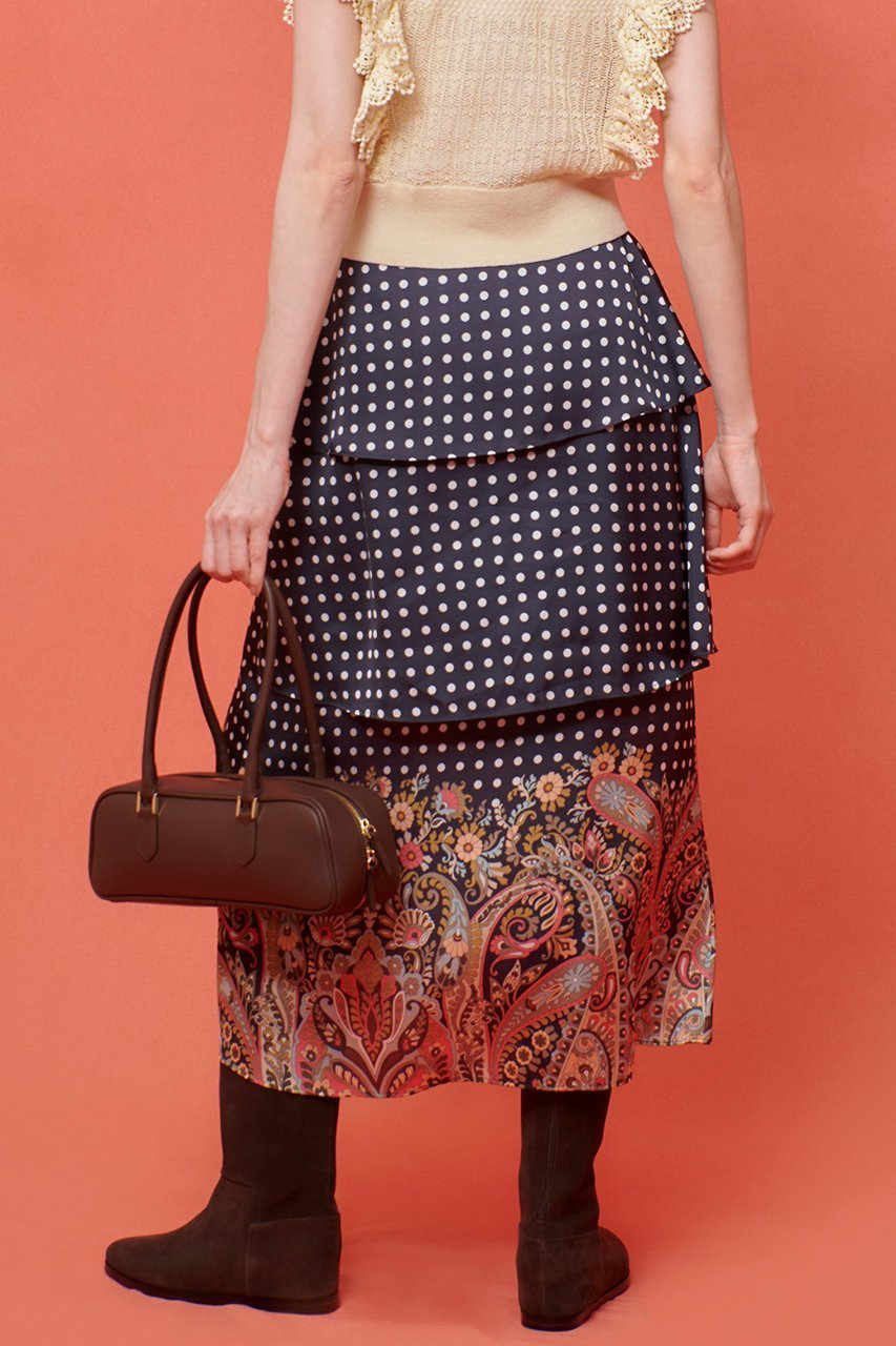 【アルアバイル/allureville】の【Loulou Willoughby】ペイズリードットスカート 人気、トレンドファッション・服の通販 founy(ファニー) 　ファッション　Fashion　レディースファッション　Ladies' Fashion Online　スカート　Skirt　ロングスカート　Long Skirt　イタリア　Italy　サテン　Satin　ティアード　Tiered　ティアードスカート　Tiered Skirt　ドット　Dot　フレア　Flare　プリント　Print　ペイズリー　Paisley　モダン　Modern　ロング　Long　再入荷　Restock/Back In Stock/Re Arrival　other-8|ID: prp329100004589620 ipo3291000000032562568